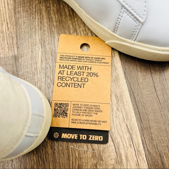 Nike Blazer Low SE - Picture 6 of 8